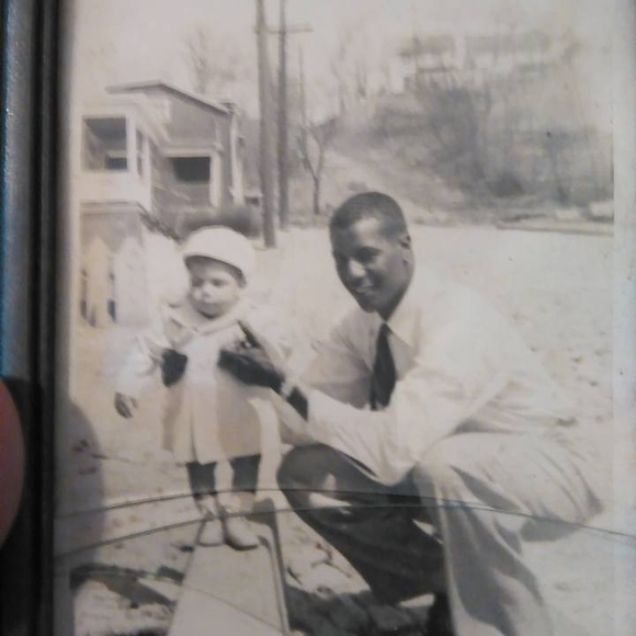 Meet your Posher, Omar - Picture 1 of 1